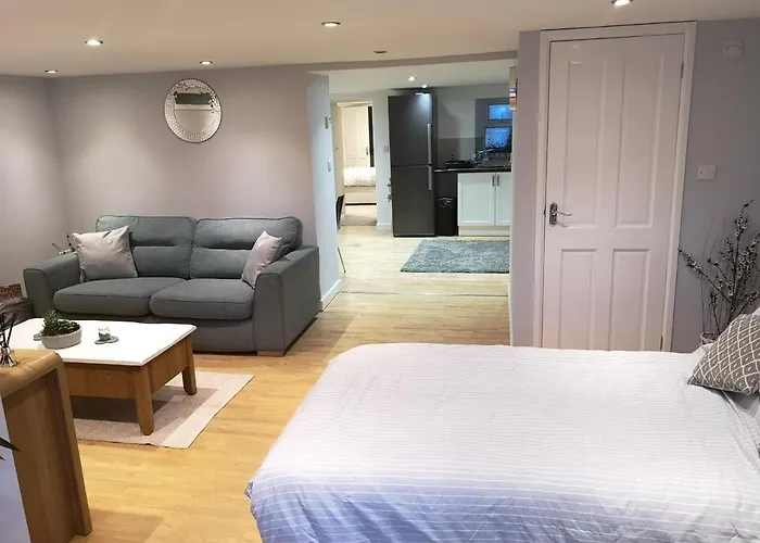 High Gables Apartment 1